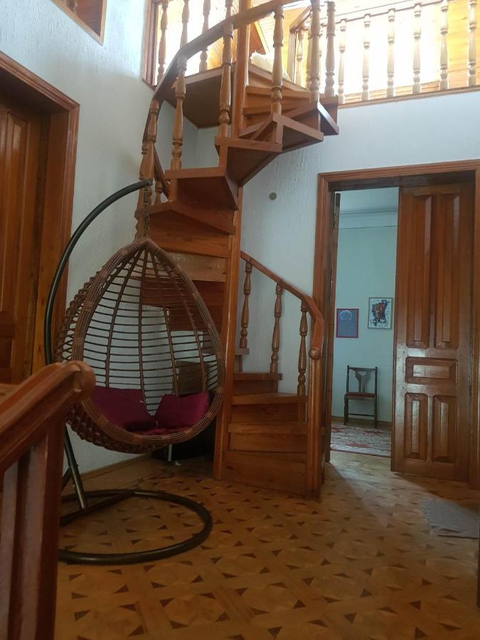 Hotel Shaumiani クタイシ エクステリア 写真