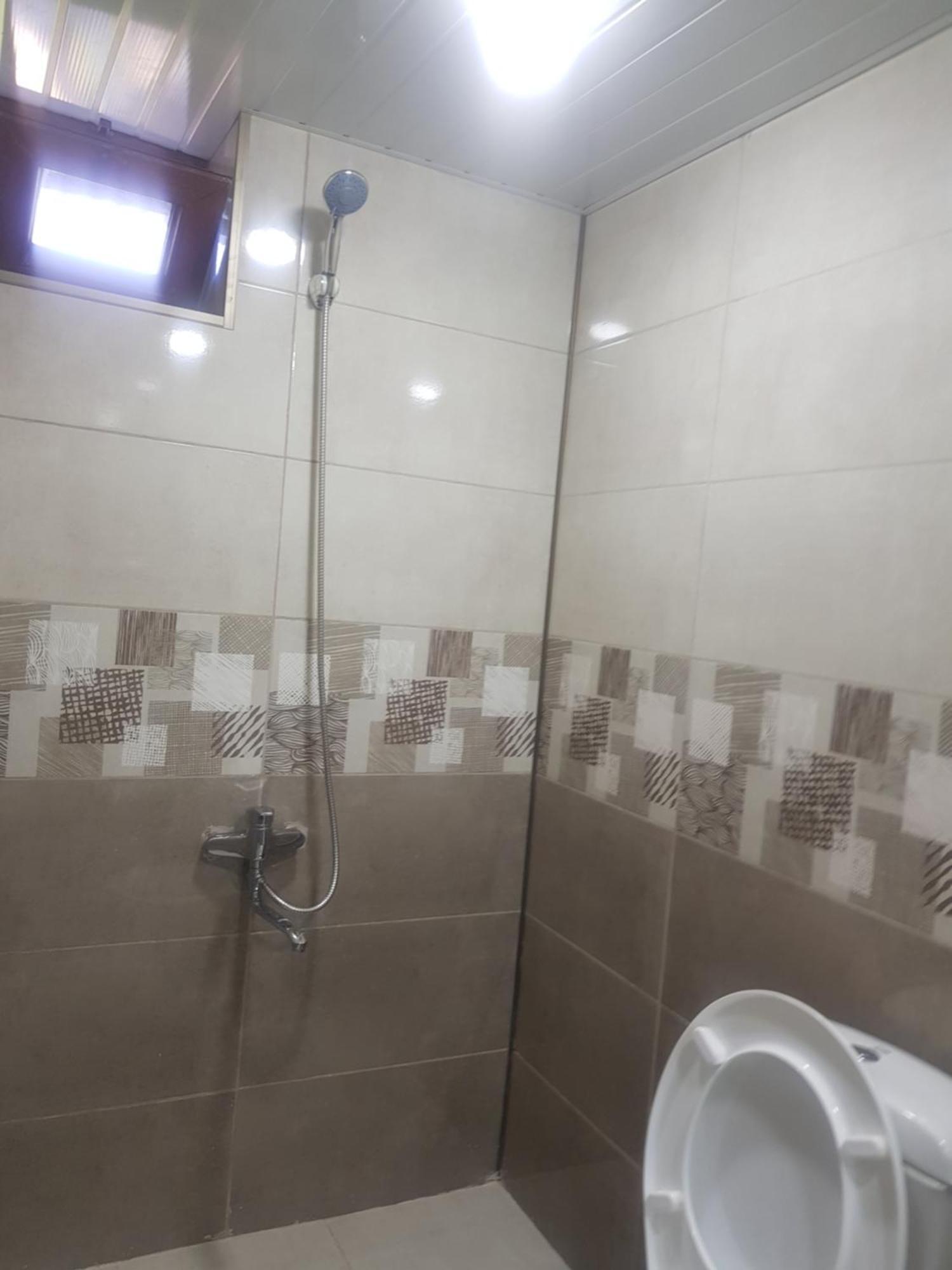 Hotel Shaumiani クタイシ エクステリア 写真